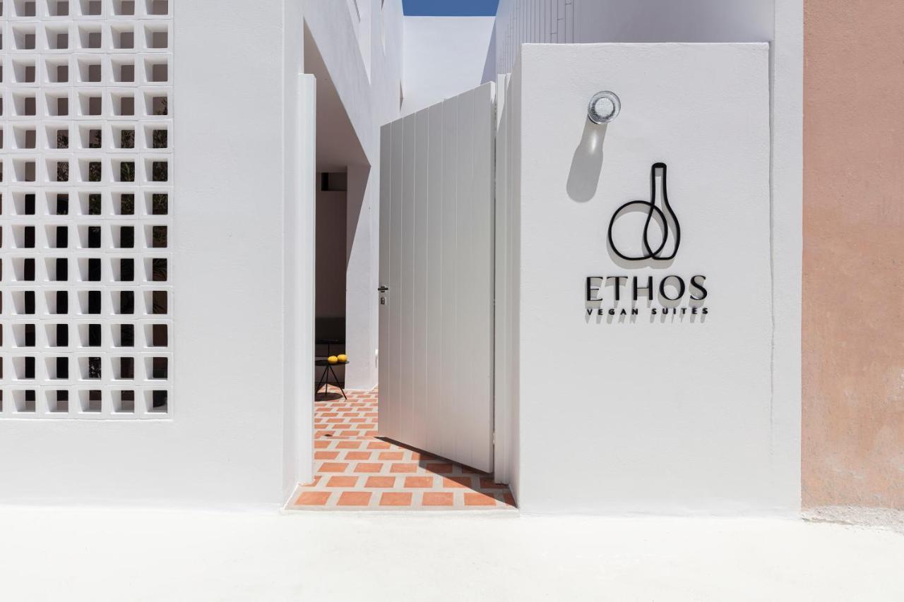 Ethos Vegan Suites Fira  Exteriér fotografie